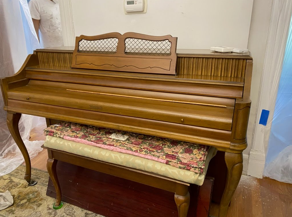 Piano & Cabinet Removal in Huntington, NY – Junk Removal (August 20) 925piano removal